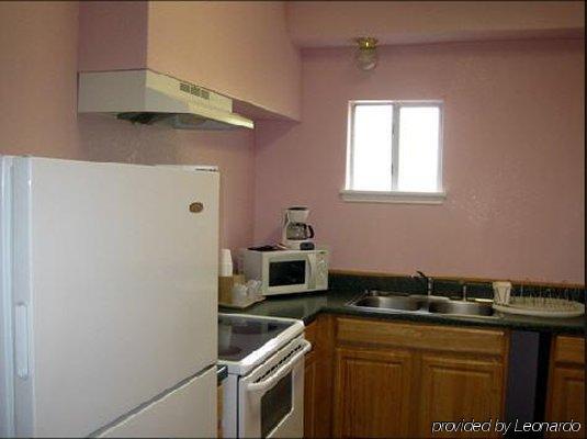 Pinn Road Inn And Suites Lackland Afb And Seaworld San Antonio Habitación foto