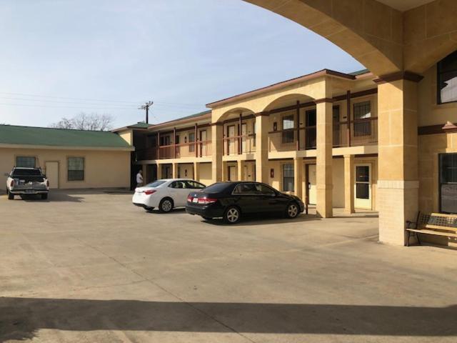 Pinn Road Inn And Suites Lackland Afb And Seaworld San Antonio Exterior foto