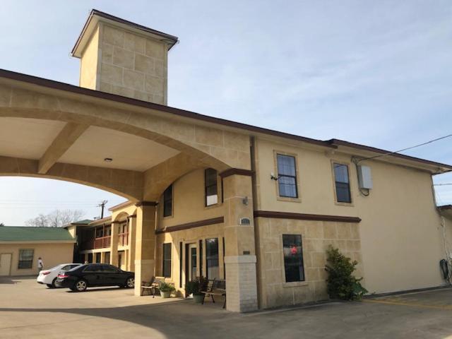 Pinn Road Inn And Suites Lackland Afb And Seaworld San Antonio Exterior foto